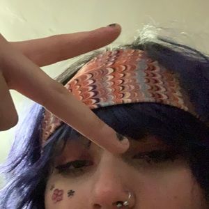 Meet your Posher, Heydi